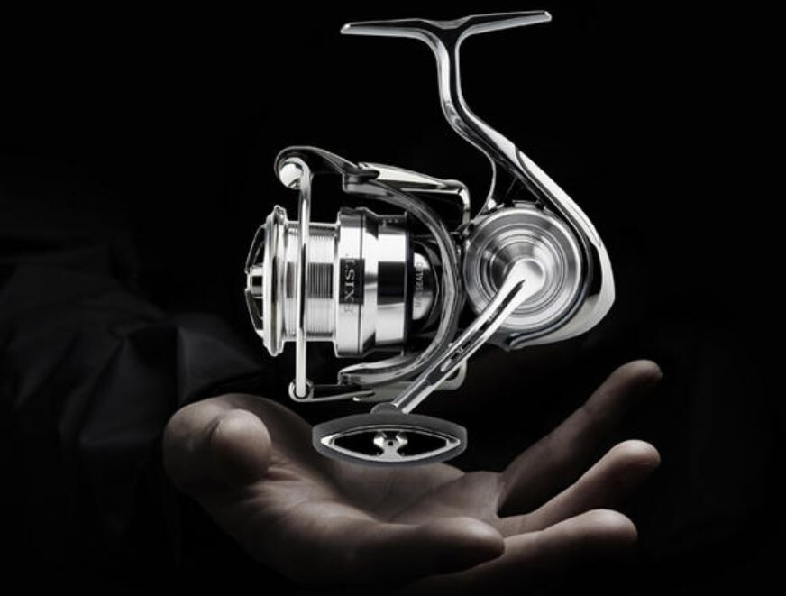 DAIWA 18 EXIST LT 3000-CXH SPINNING REEL 3000 100/0,28 12 6,2:1